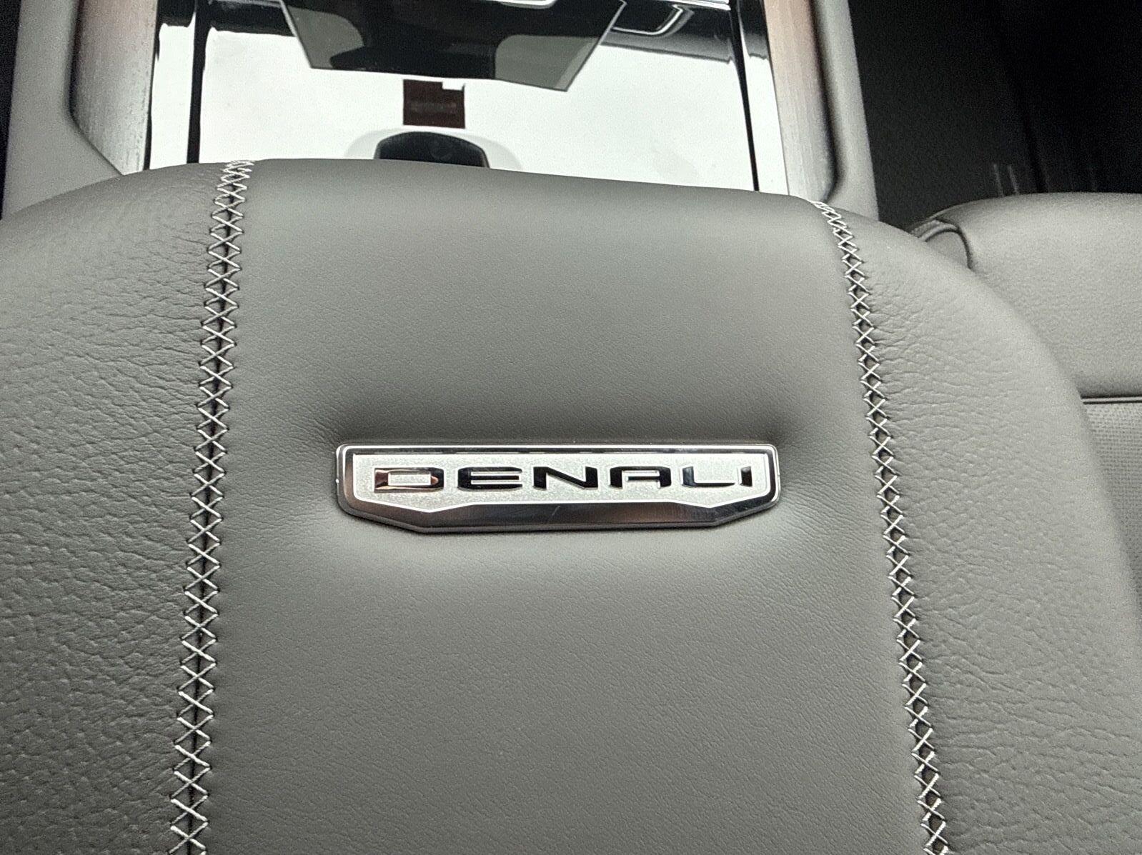 2026 GMC Yukon XL Denali - Photo 40