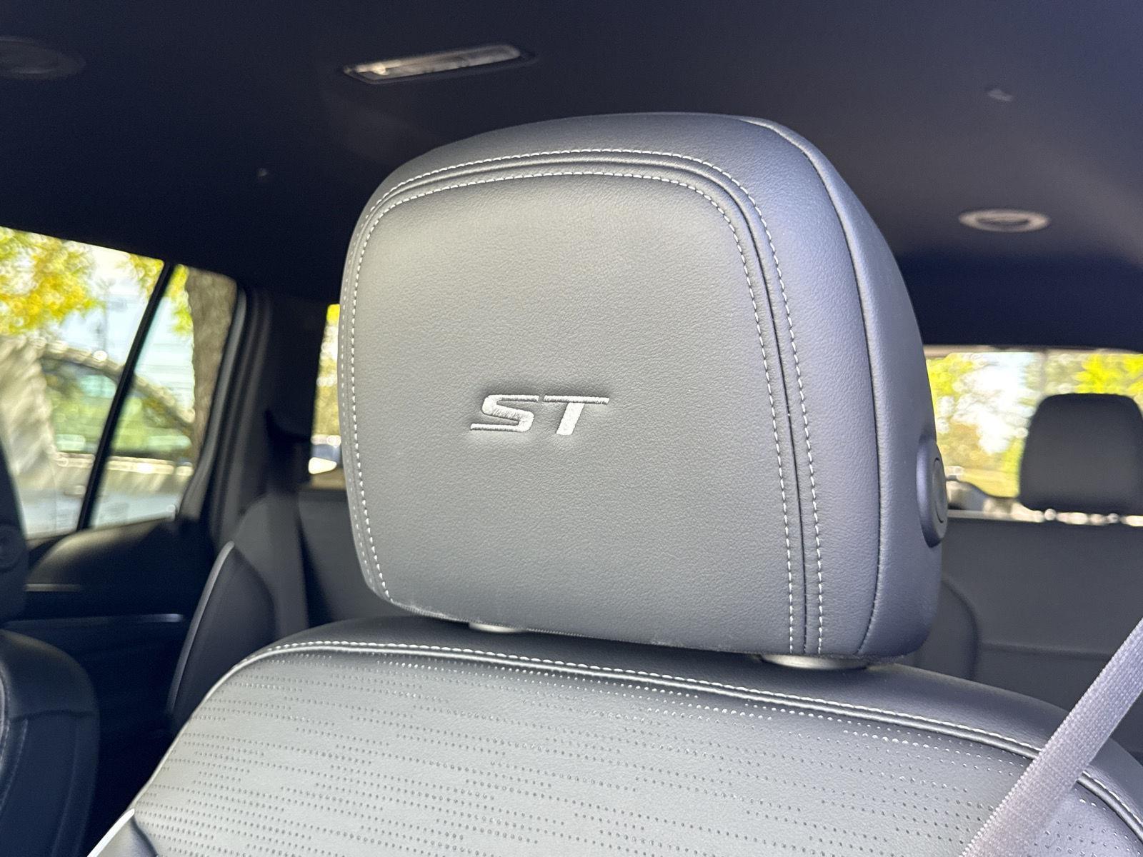 2026 Buick Enclave Sport Touring - Photo 25