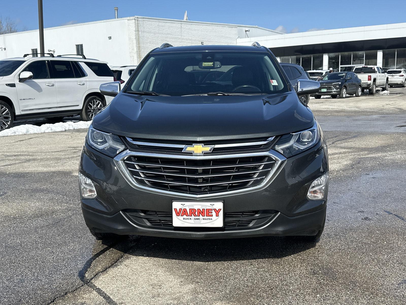 2020 Chevrolet Equinox Premier photo 2