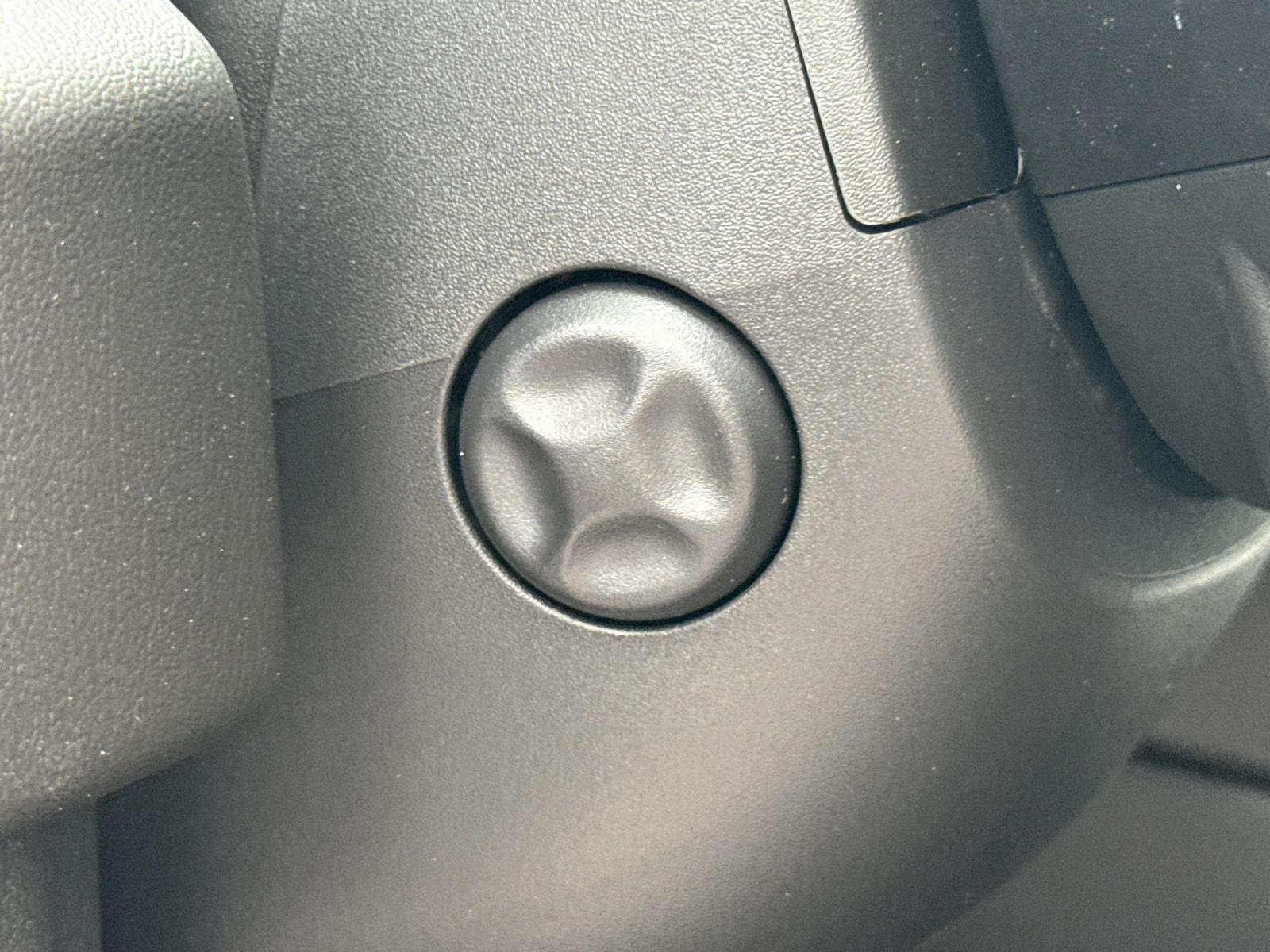 2026 GMC Yukon XL Denali - Photo 29