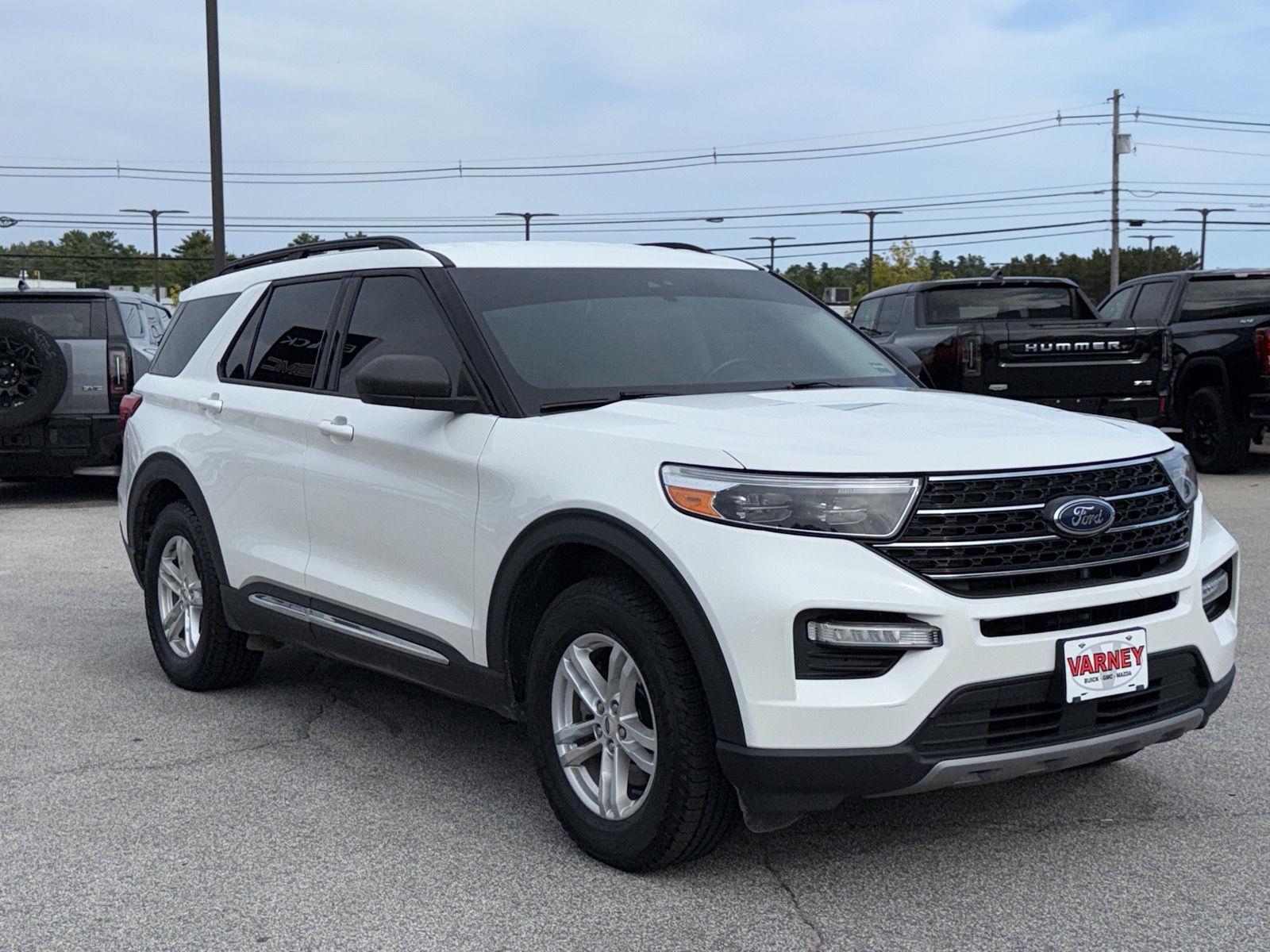 2020 Ford Explorer XLT photo 3