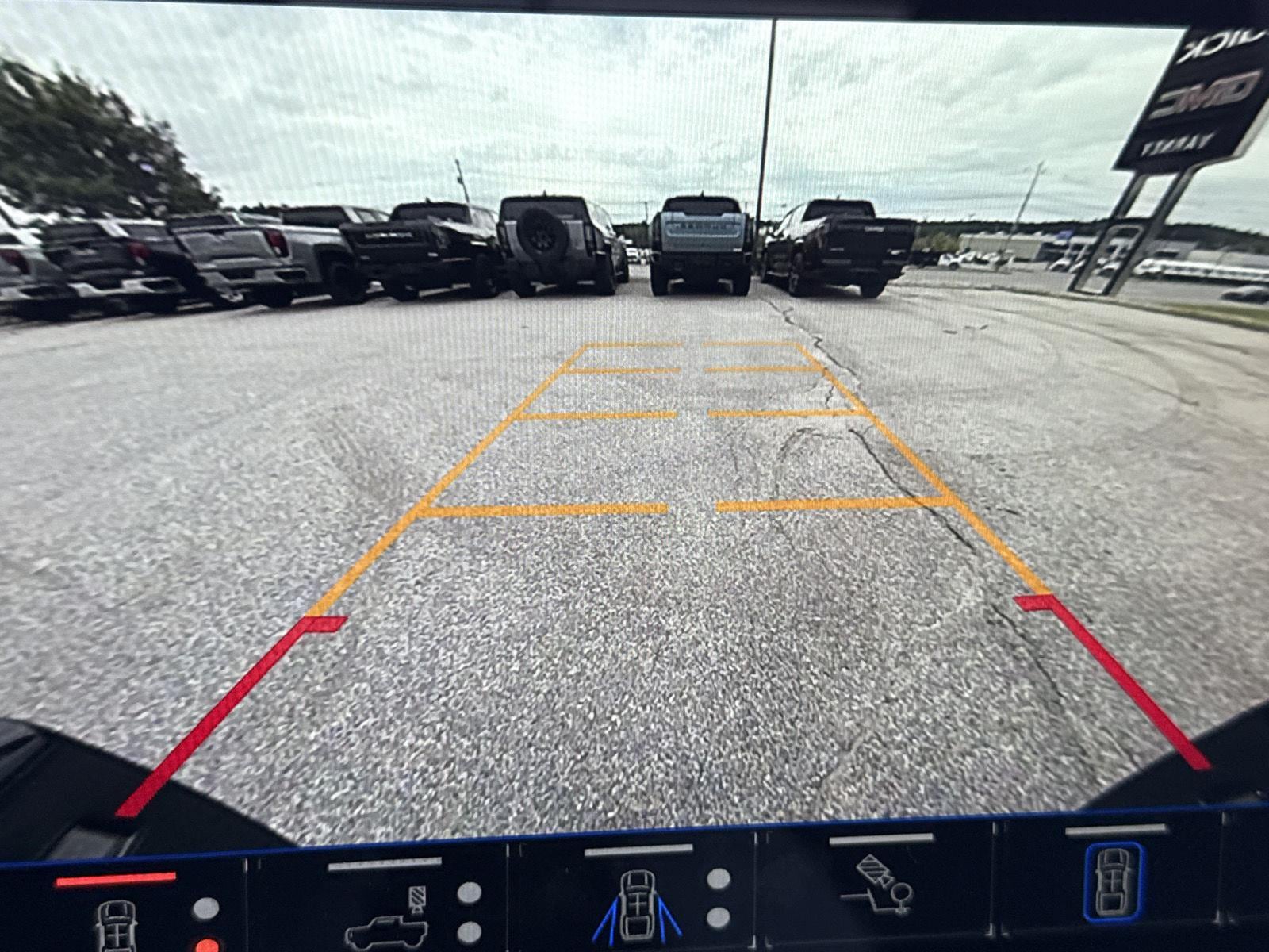 2025 GMC HUMMER EV 3X - Photo 35