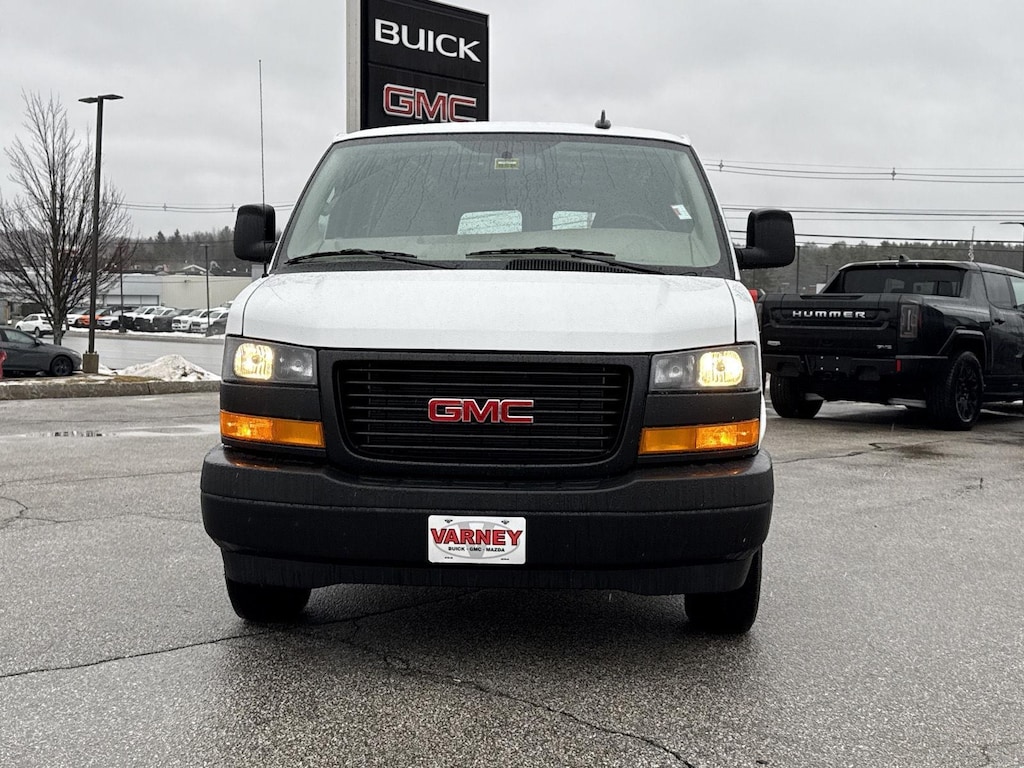 New 2025 GMC Savana Cargo 3500 Work Van Van Extended Cargo Van