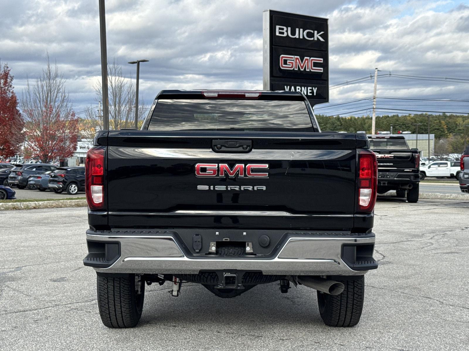2026 GMC Sierra 2500HD Pro - Photo 10
