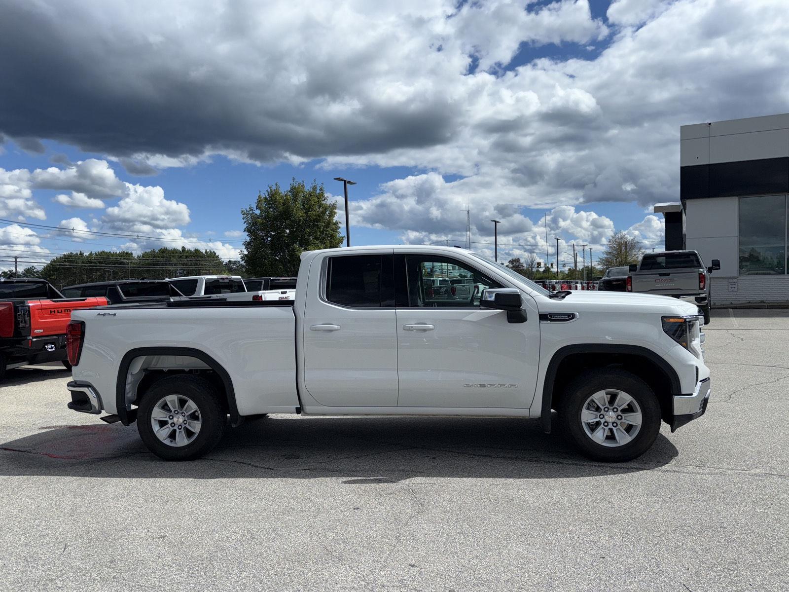 2025 Gmc Sierra 1500 SLE photo 4