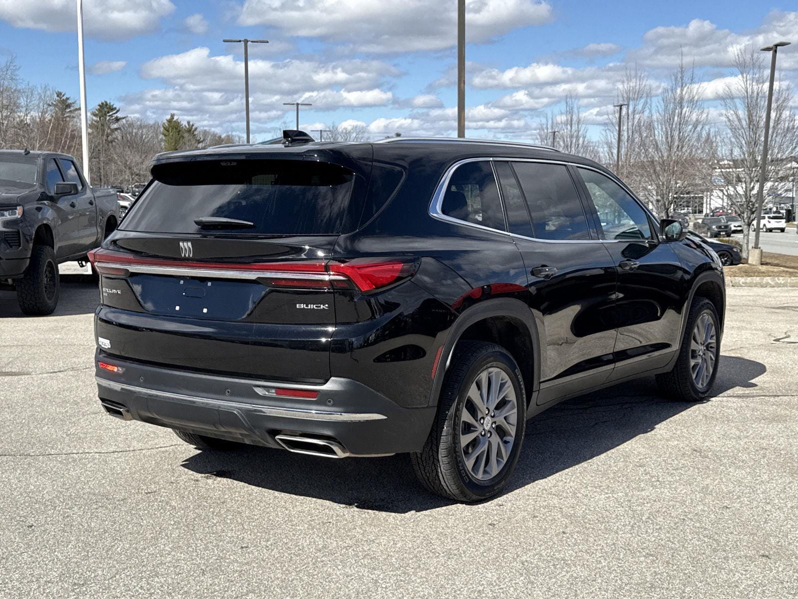 2026 Buick Enclave Preferred - Photo 13