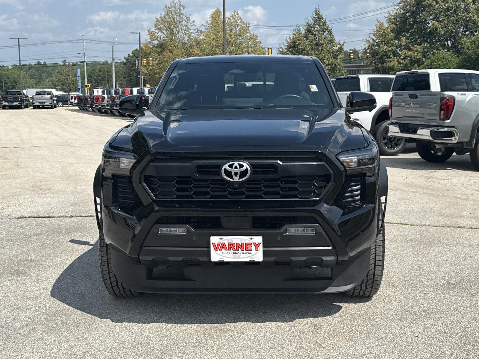 2024 Toyota Tacoma 4x4 TRD Sport photo 2