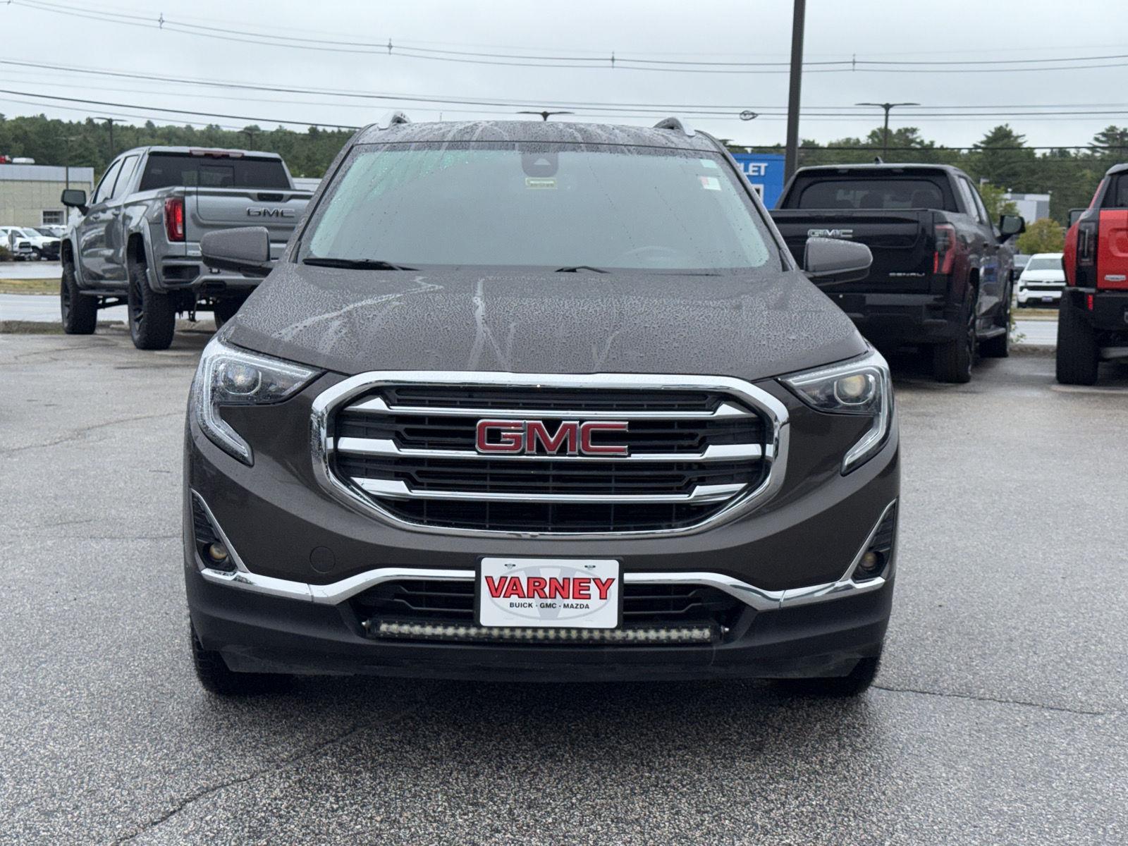 2020 Gmc Terrain SLT photo 2