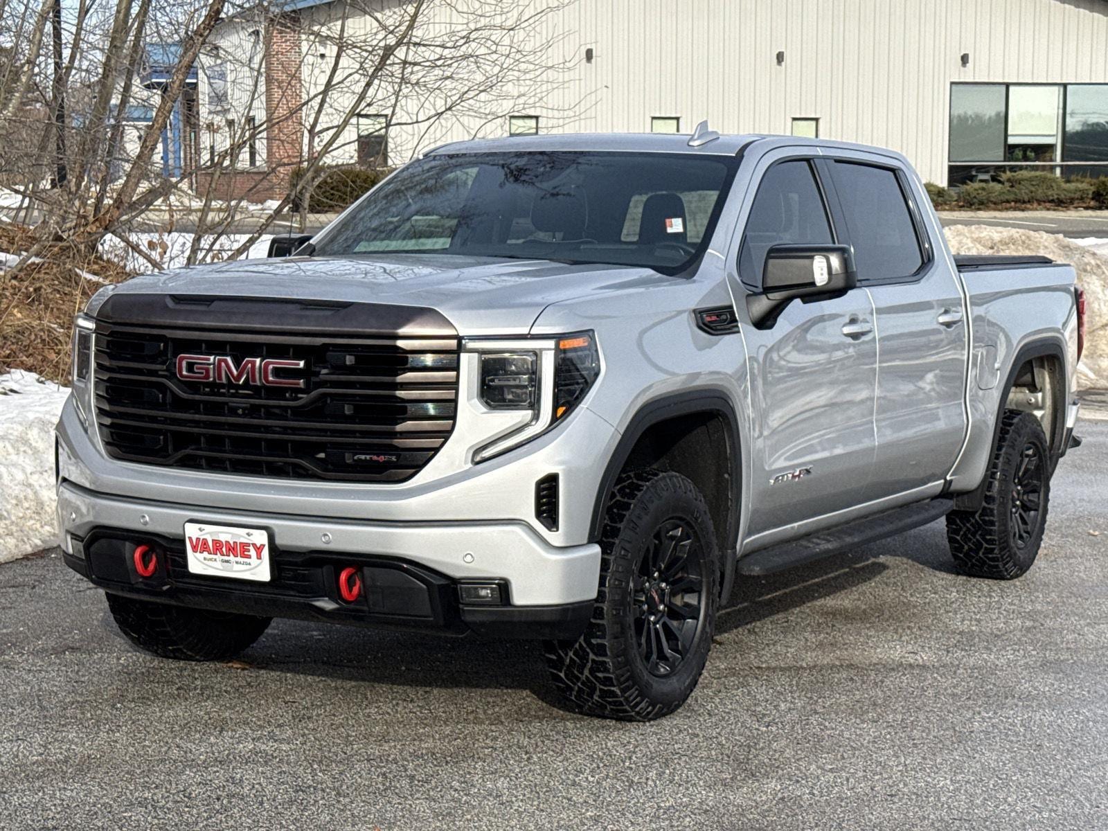 2022 GMC Sierra Base's photo