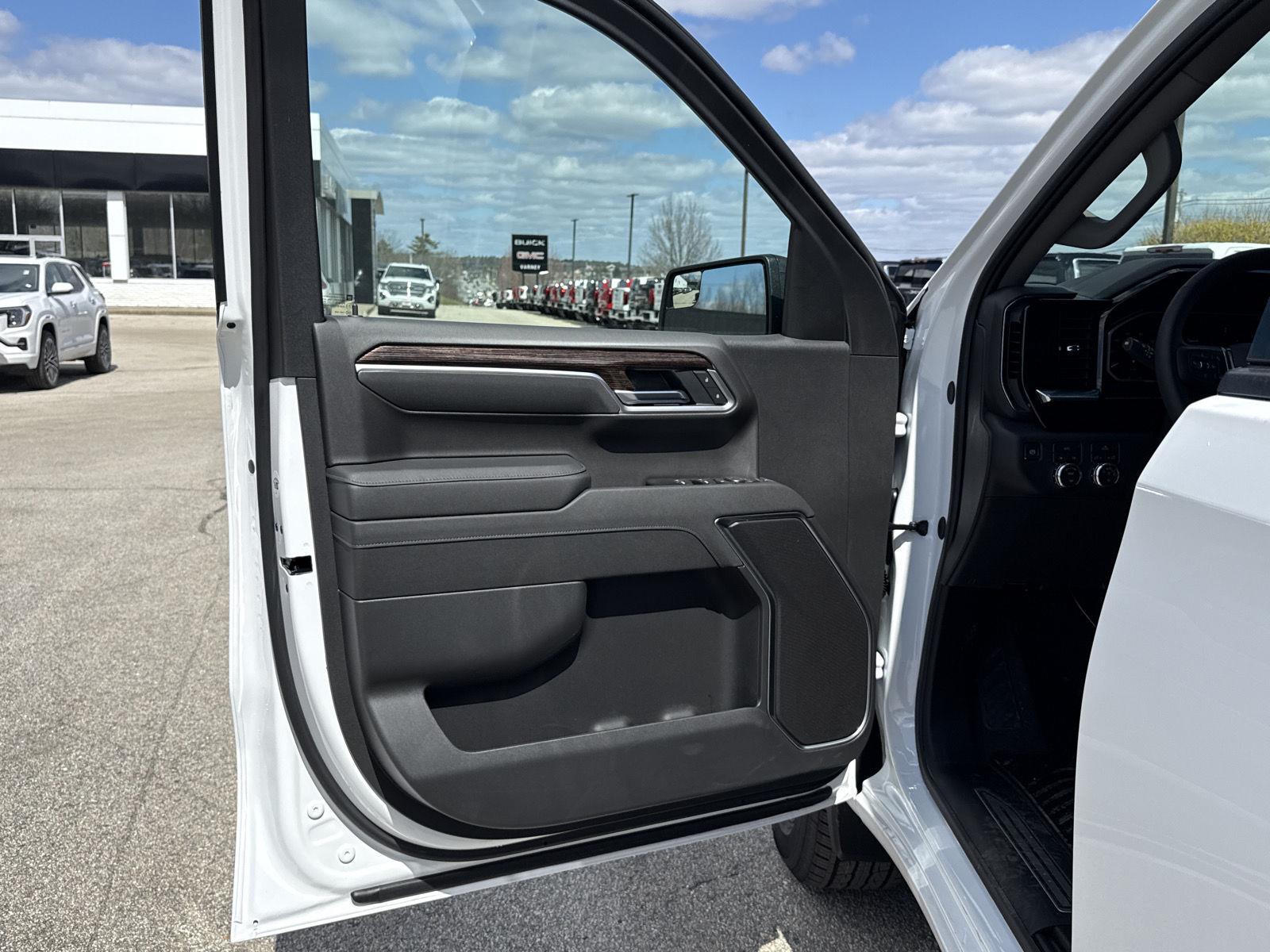 2026 GMC Sierra 1500 Elevation - Photo 17