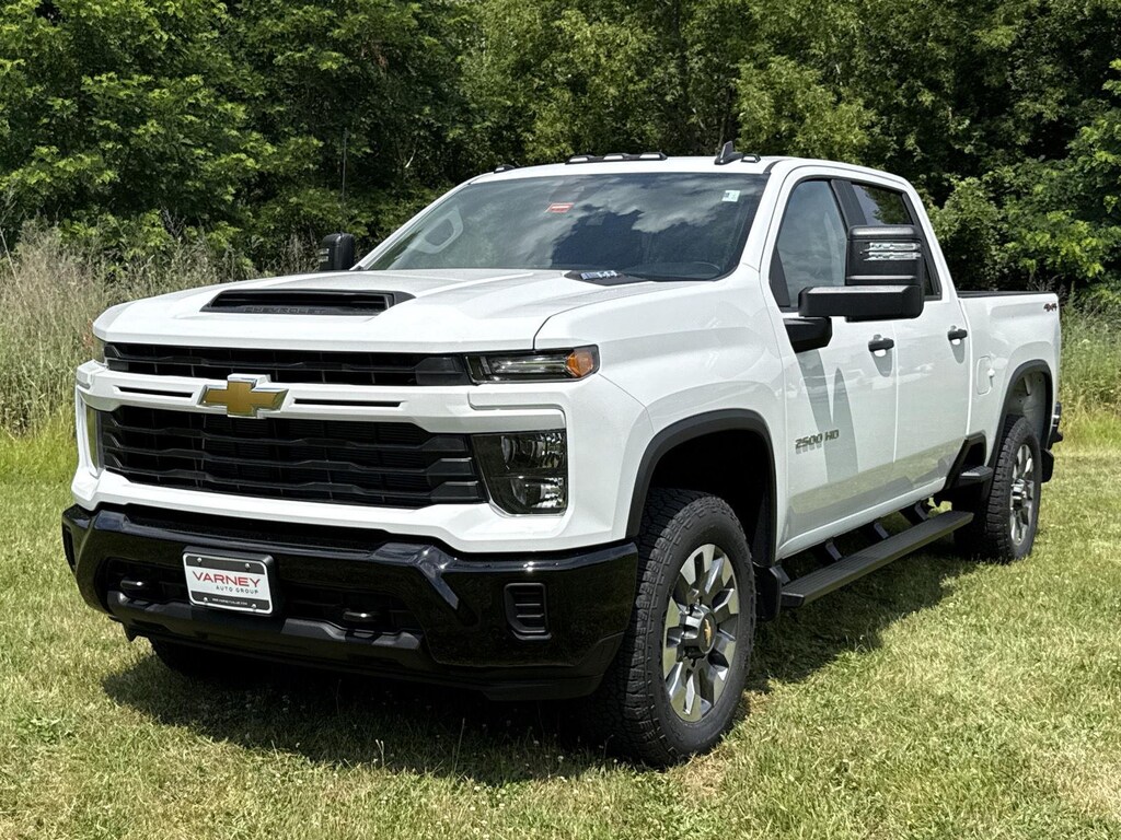 New 2026 Chevrolet Silverado 2500 HD Custom Truck Crew Cab