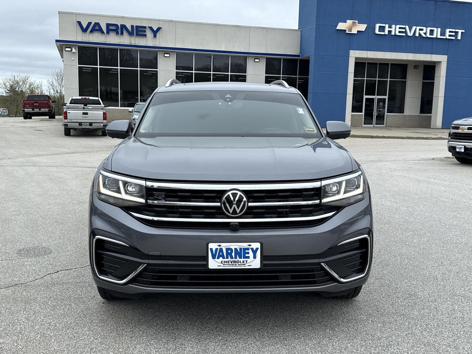 2022 Volkswagen Atlas V6 SEL Premium R-Line photo 2