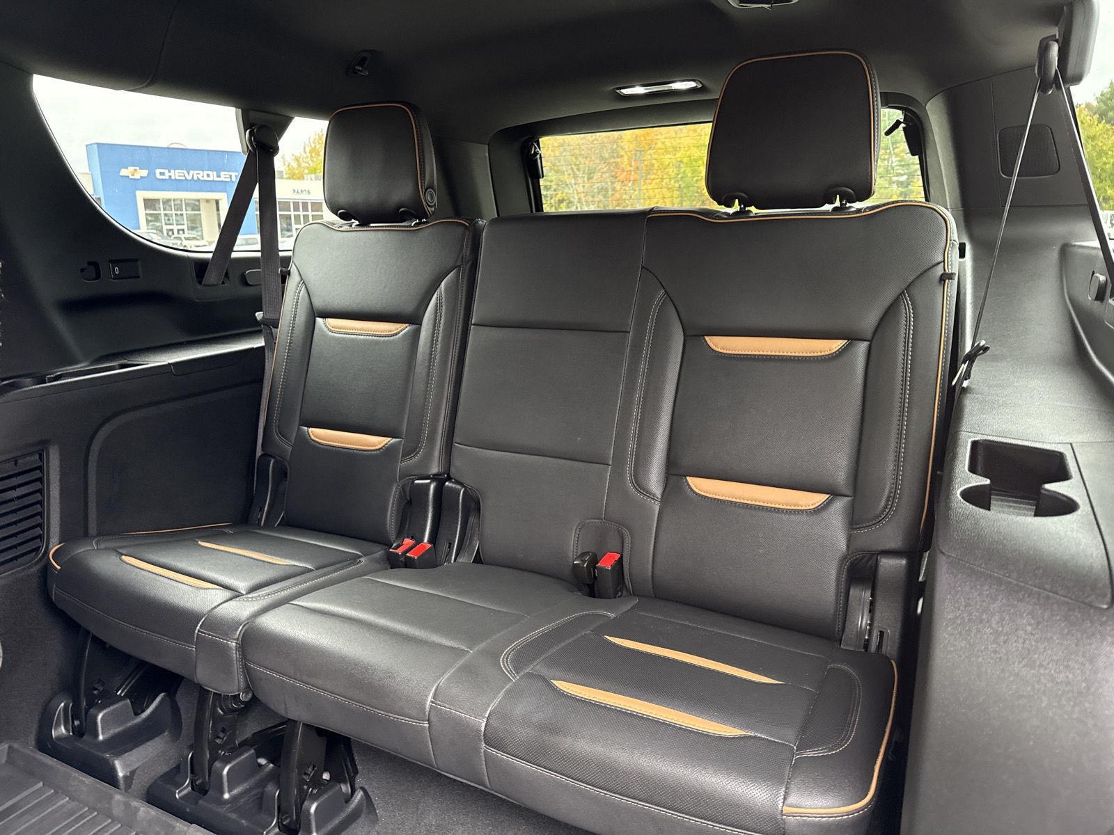2023 GMC Yukon XL AT4 - Photo 13