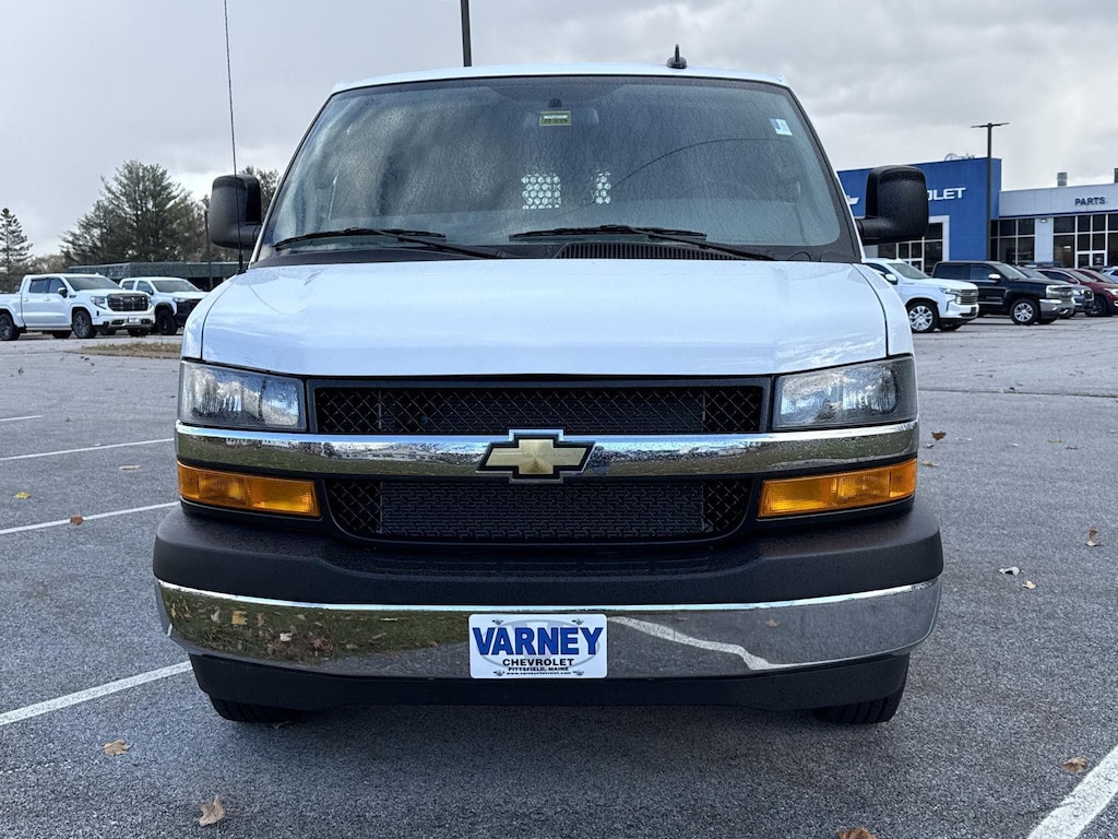 New 2025 Chevrolet Express Cargo 2500 WT Van Cargo Van