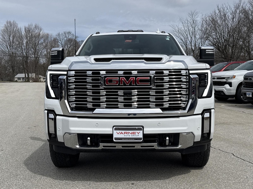 Used 2025 GMC Sierra 2500 HD Denali Truck Crew Cab