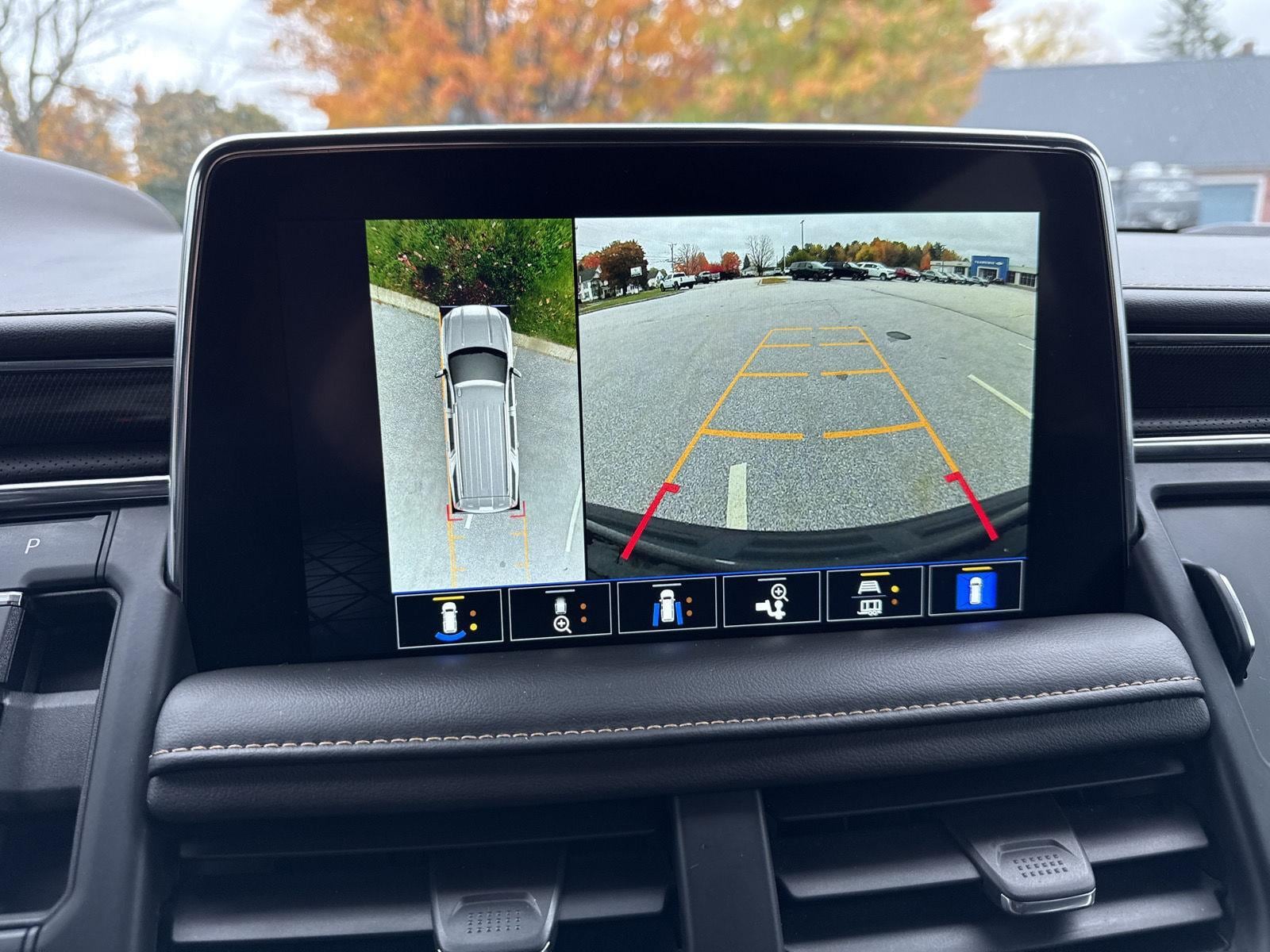 2023 GMC Yukon XL AT4 - Photo 23