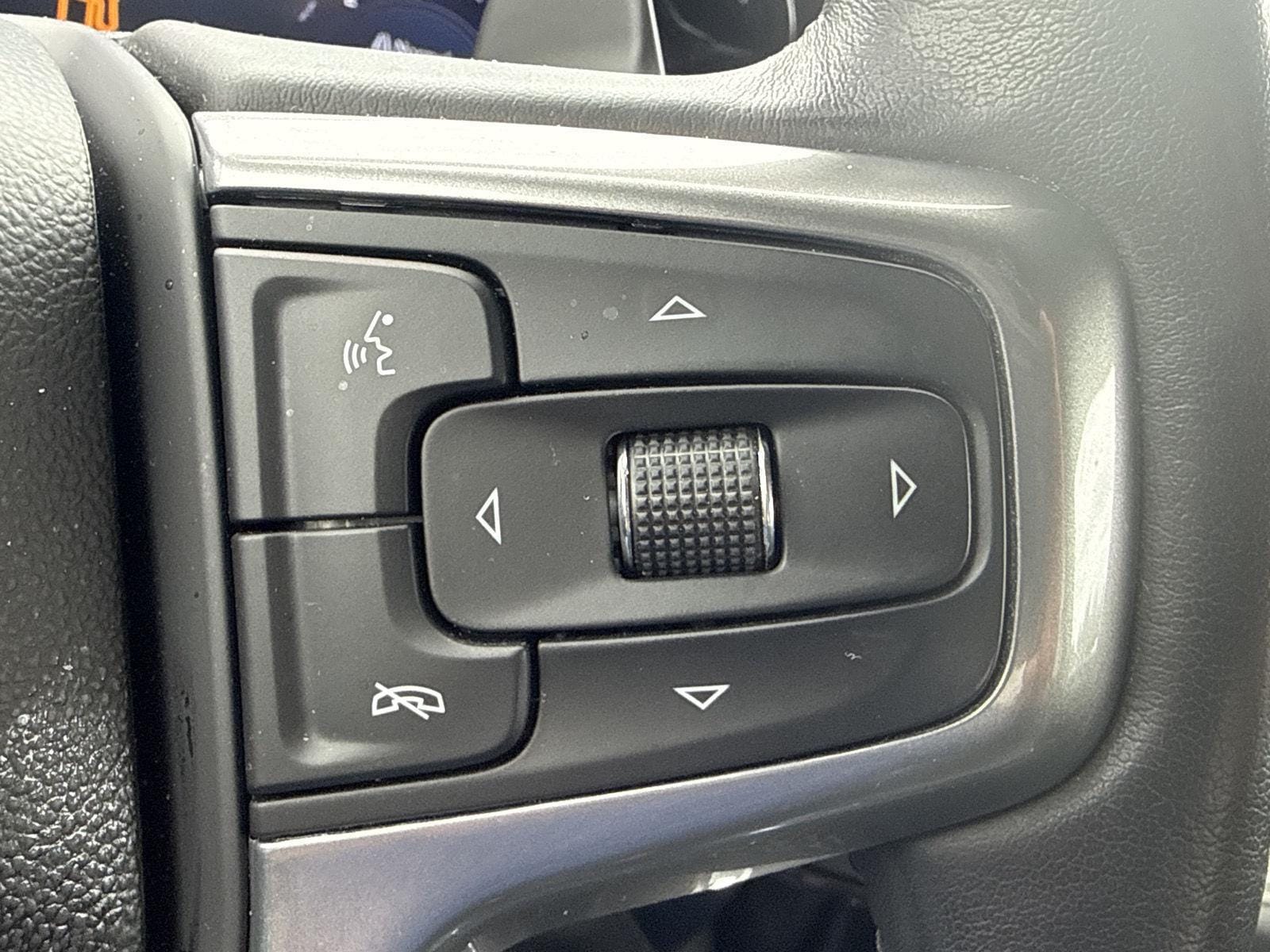 2023 Chevrolet Silverado 1500 RST - Photo 18