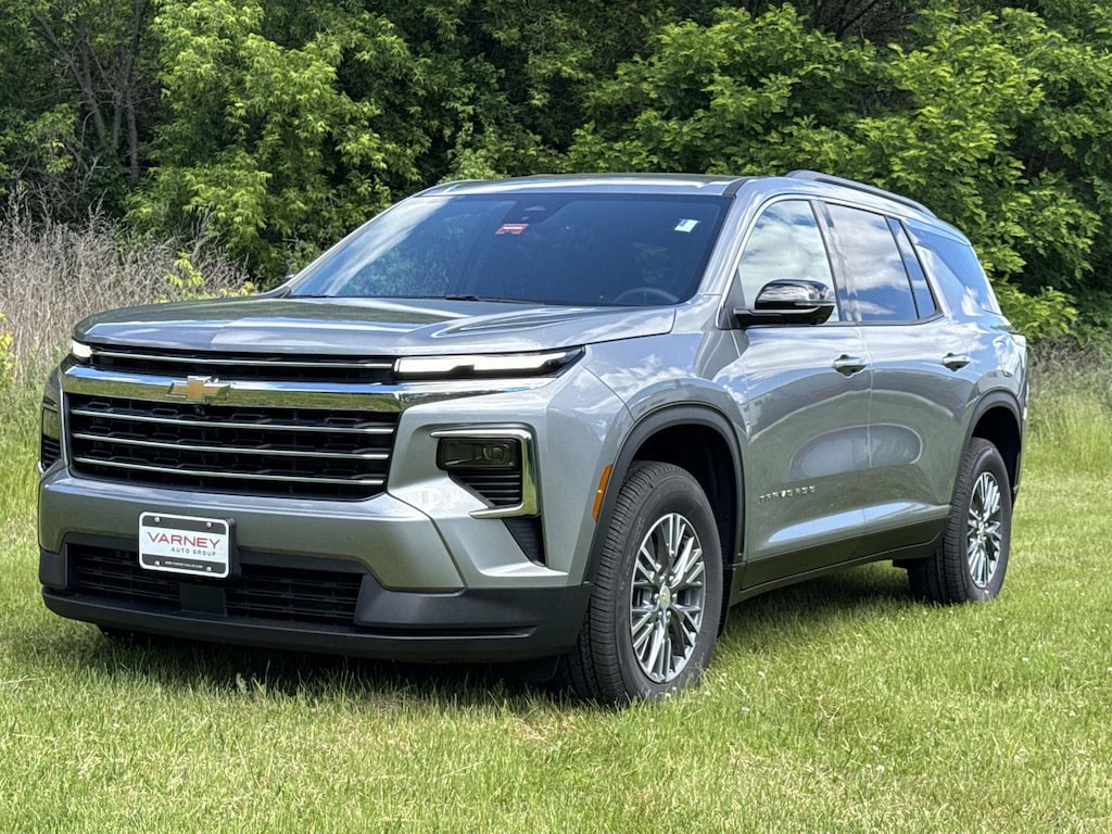New 2026 Chevrolet Traverse LT SUV