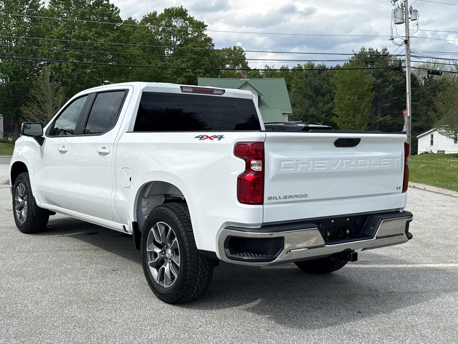 2026 Chevrolet Silverado 1500 LT - Photo 4