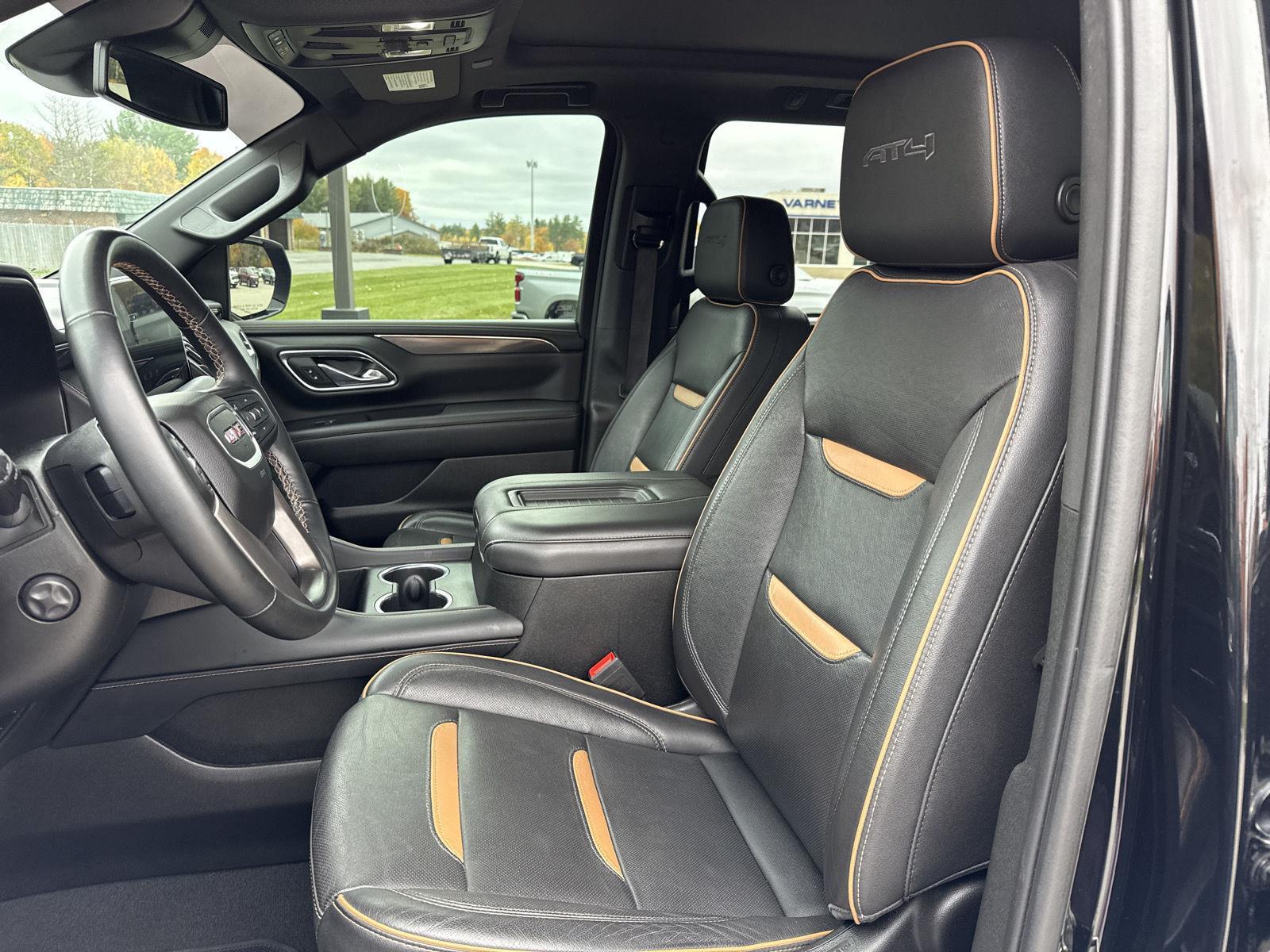 2023 GMC Yukon XL AT4 - Photo 11