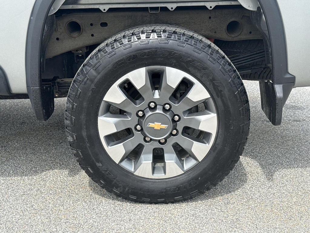 Used 2025 Chevrolet Silverado 2500 HD Custom Truck Crew Cab