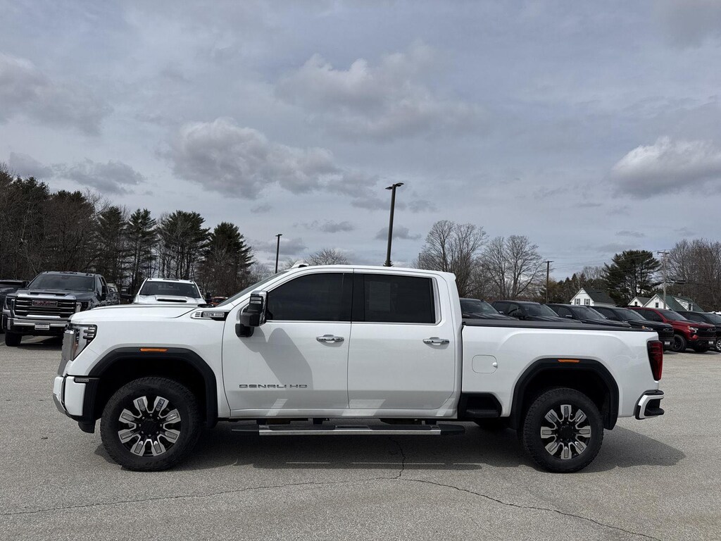 Used 2025 GMC Sierra 2500 HD Denali Truck Crew Cab