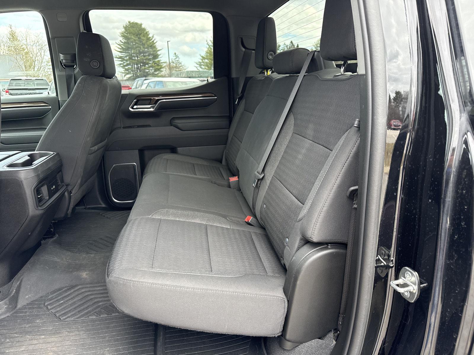 2023 Chevrolet Silverado 1500 RST - Photo 12