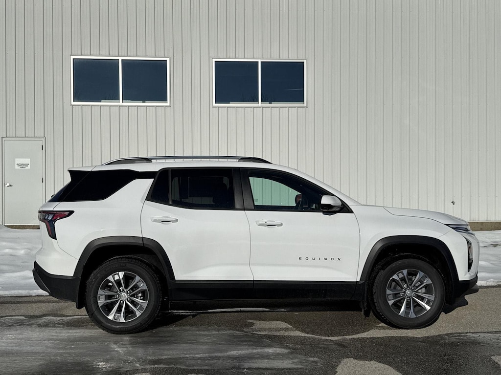New 2026 Chevrolet Equinox LT SUV