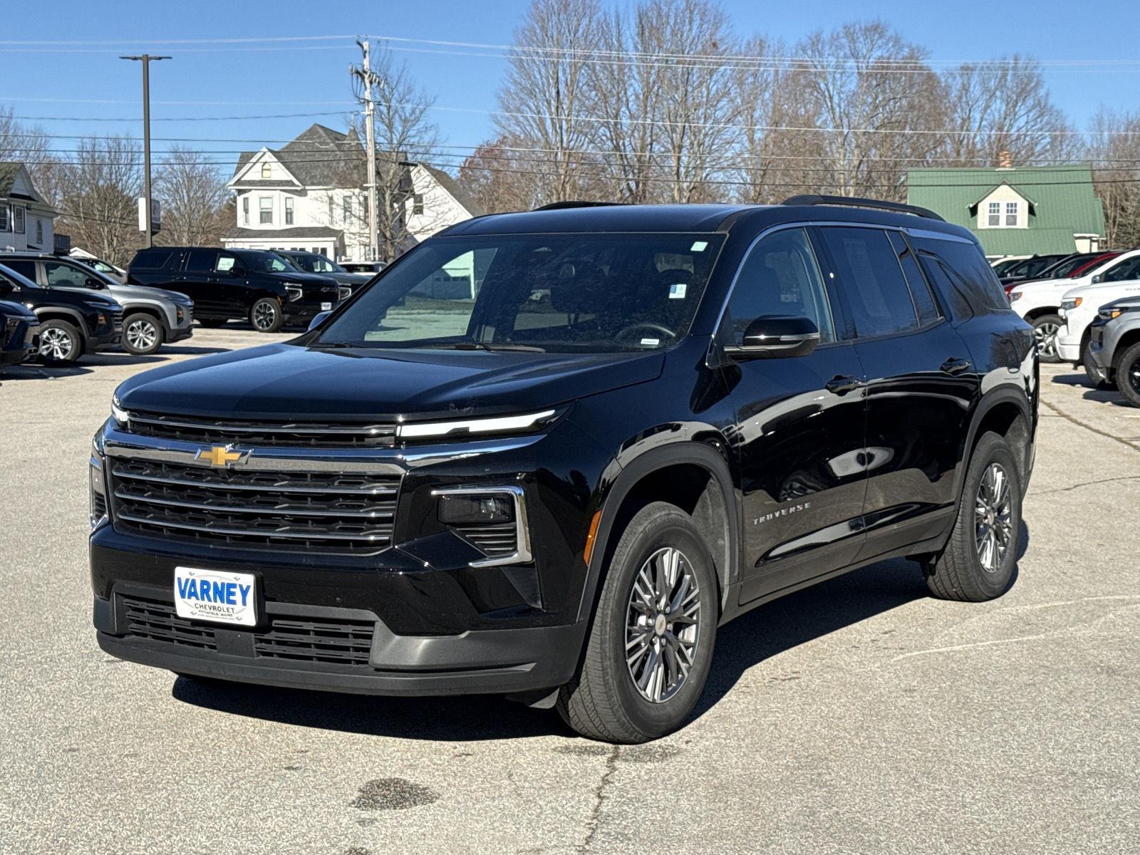 2025 Chevrolet Traverse LT's photo