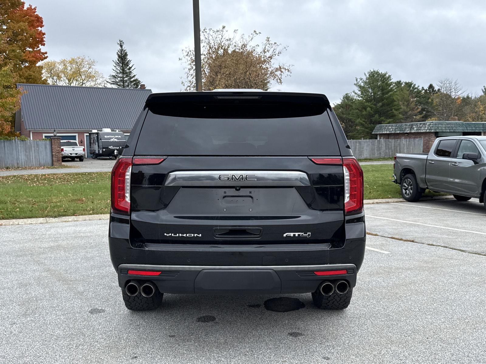 2023 GMC Yukon XL AT4 - Photo 6