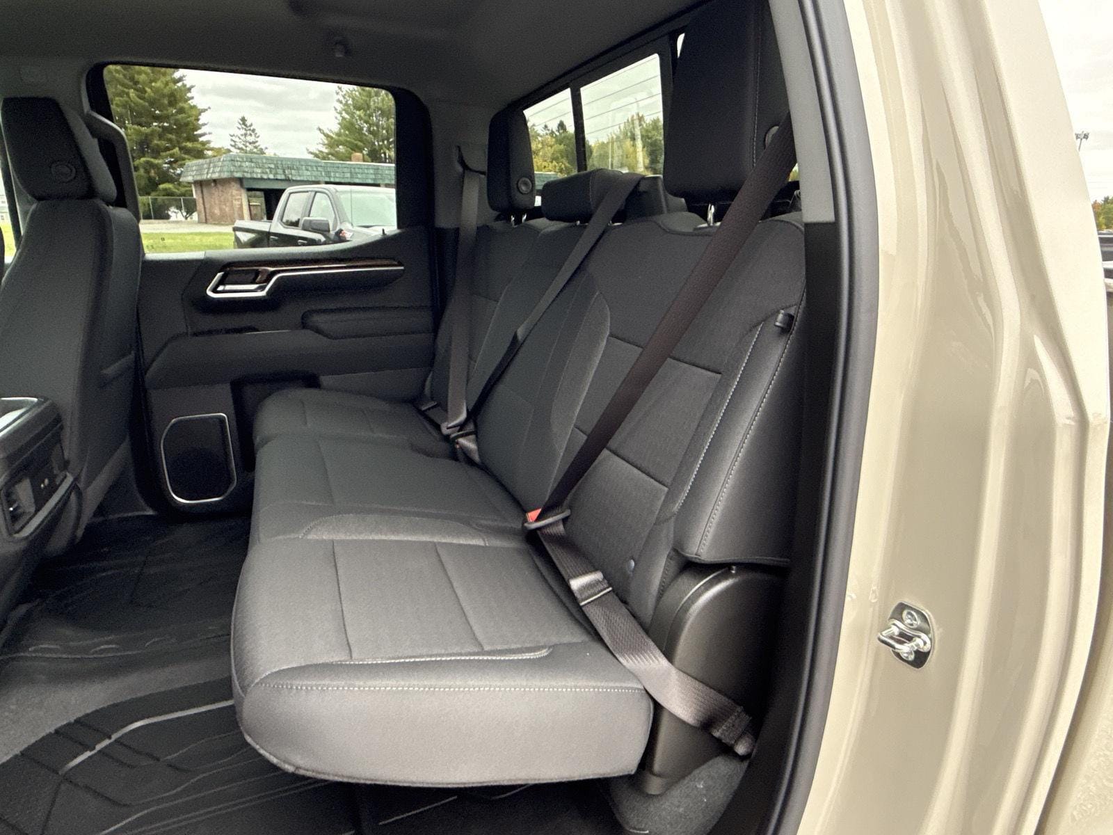 2026 Chevrolet Silverado 1500 RST - Photo 16