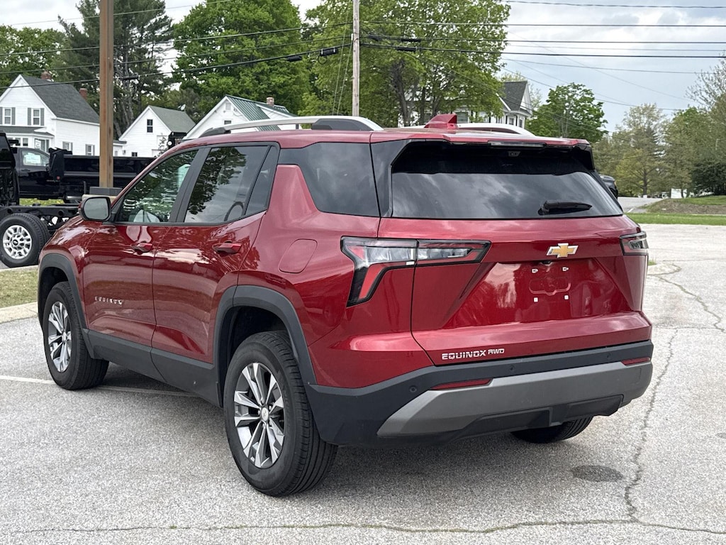 Used 2025 Chevrolet Equinox LT SUV