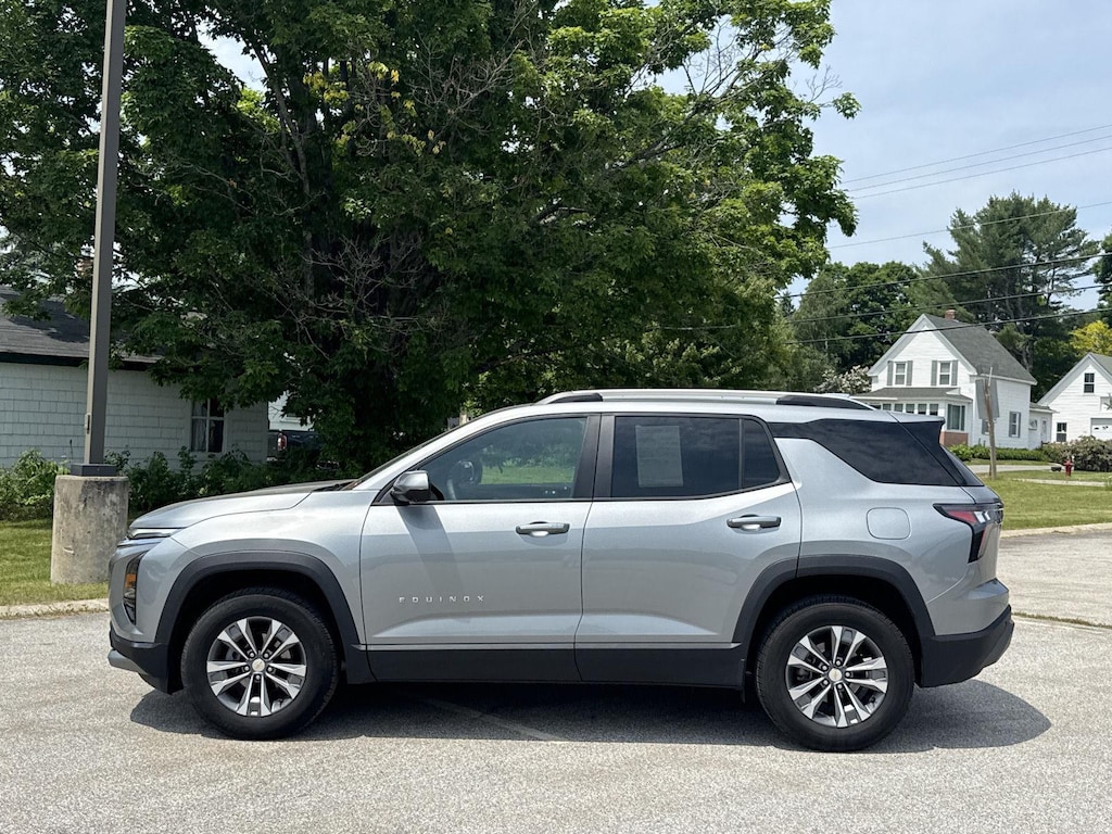 Used 2025 Chevrolet Equinox LT SUV