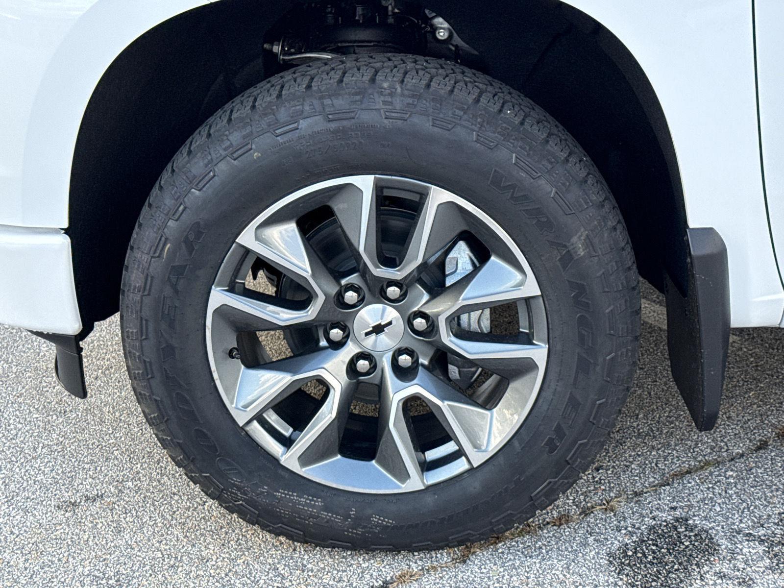 2026 Chevrolet Silverado 1500 RST - Photo 9