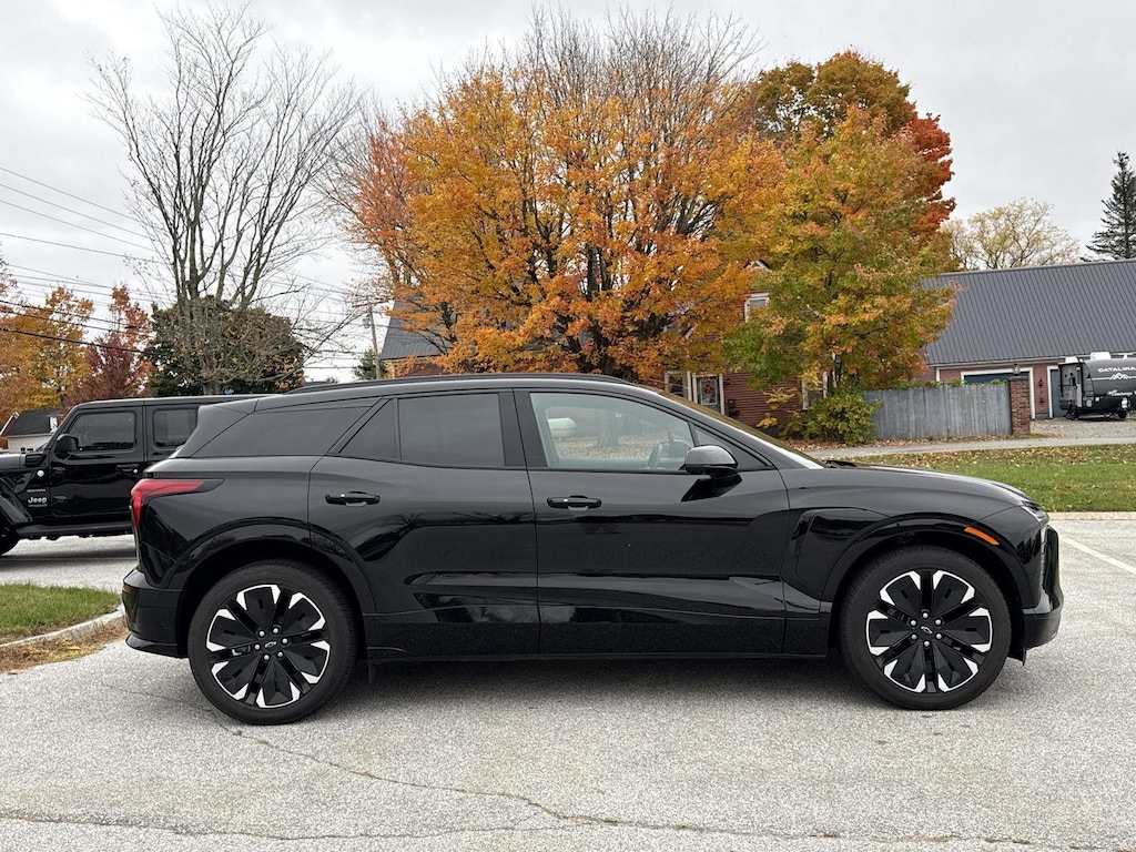 New 2024 Chevrolet Blazer EV RS SUV