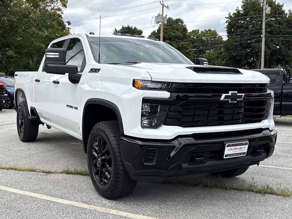 New 2026 Chevrolet Silverado 2500 HD Custom Truck Crew Cab