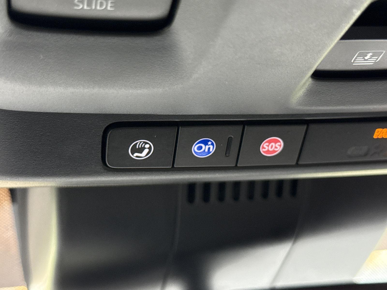 2023 GMC Yukon XL AT4 - Photo 22