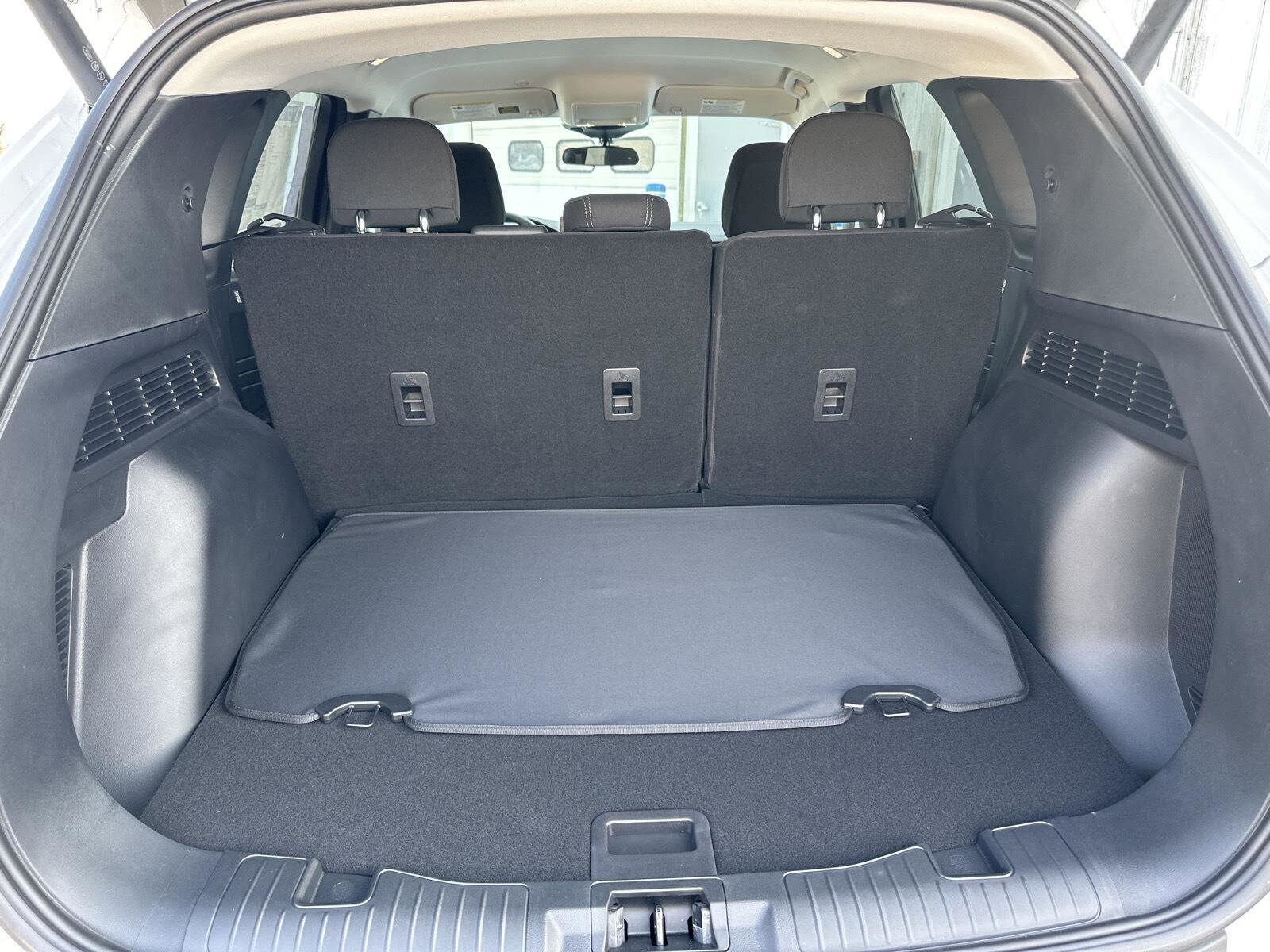 2025 Ford Escape Plug-in hybrid PHEV - Photo 10