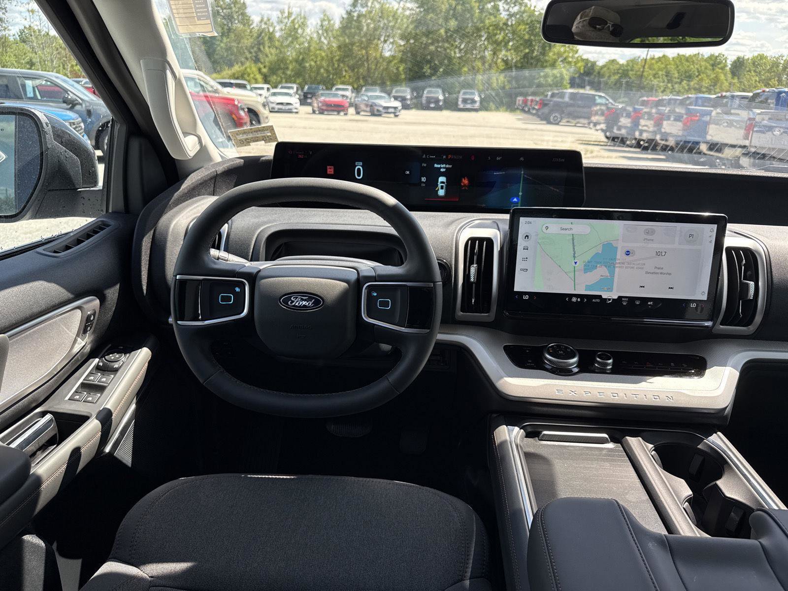 2025 Ford Expedition Active - Photo 12