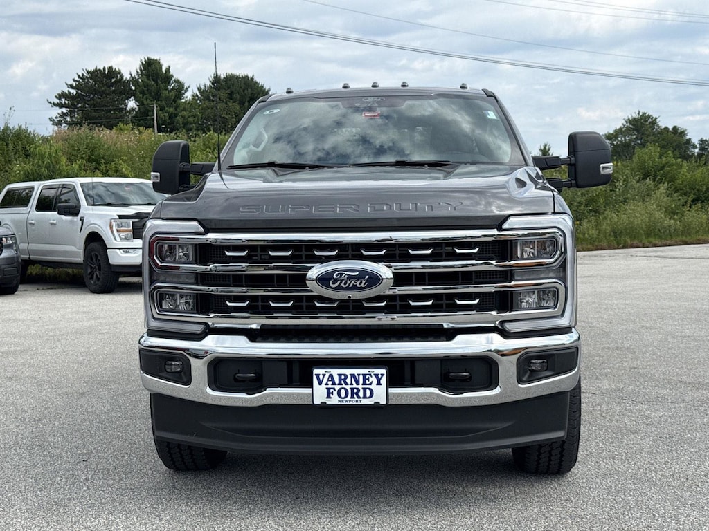 New 2026 Ford Super Duty F-350 SRW XLT Truck Crew Cab
