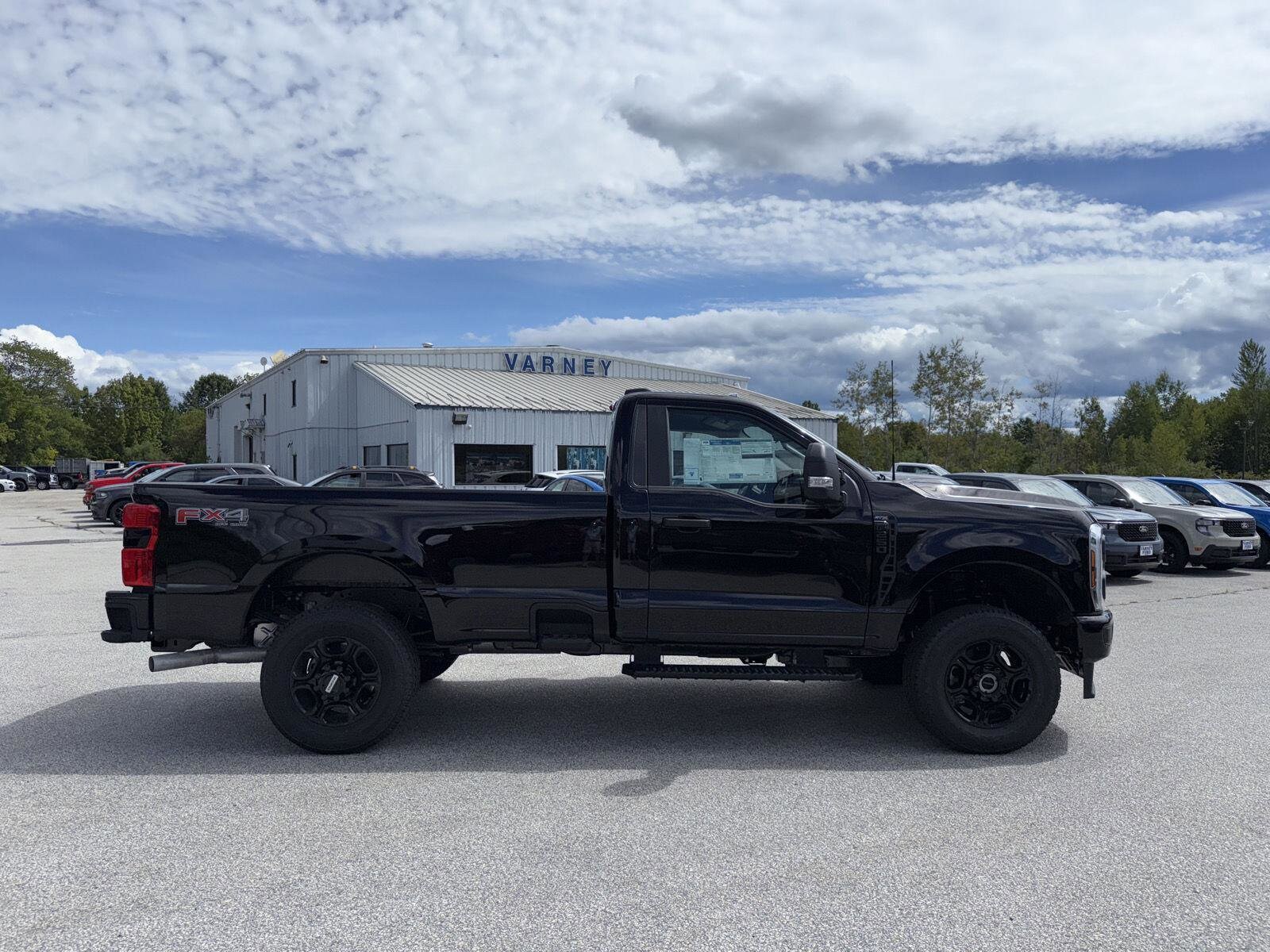 2025 Ford F-250 XL photo 4