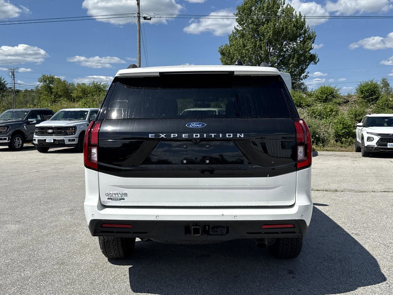 2025 Ford Expedition Active - Photo 6