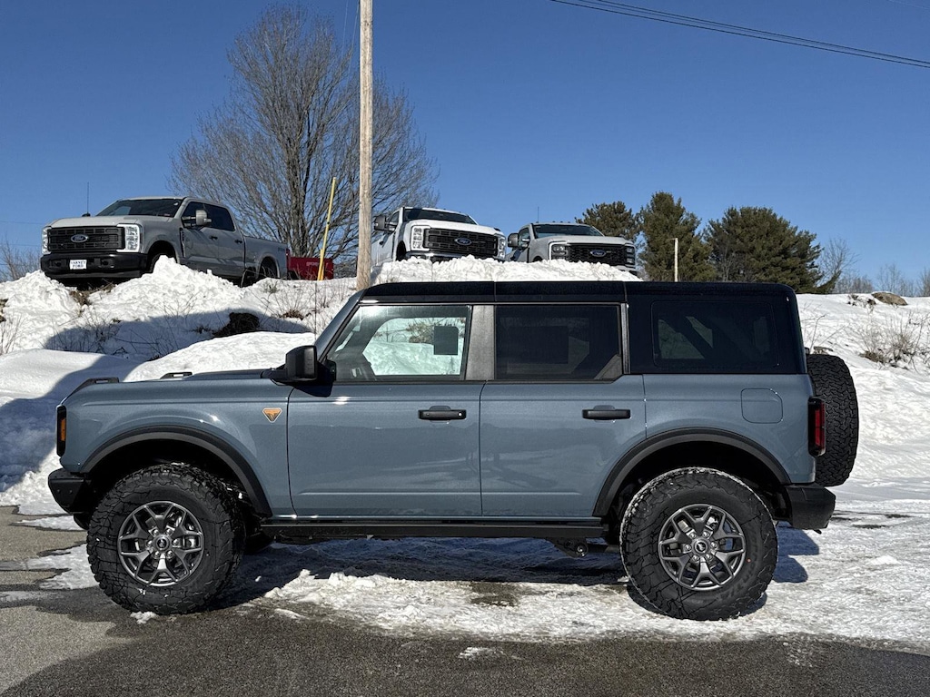 New 2025 Ford Bronco Badlands SUV