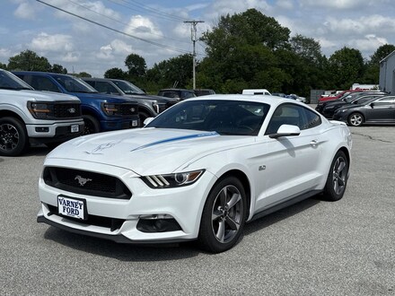 2017 Ford Mustang GT Premium GT Premium Fastback