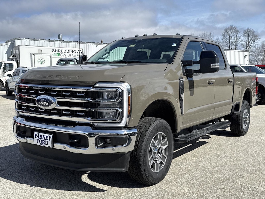 New 2026 Ford Super Duty F-350 SRW LARIAT Truck Crew Cab