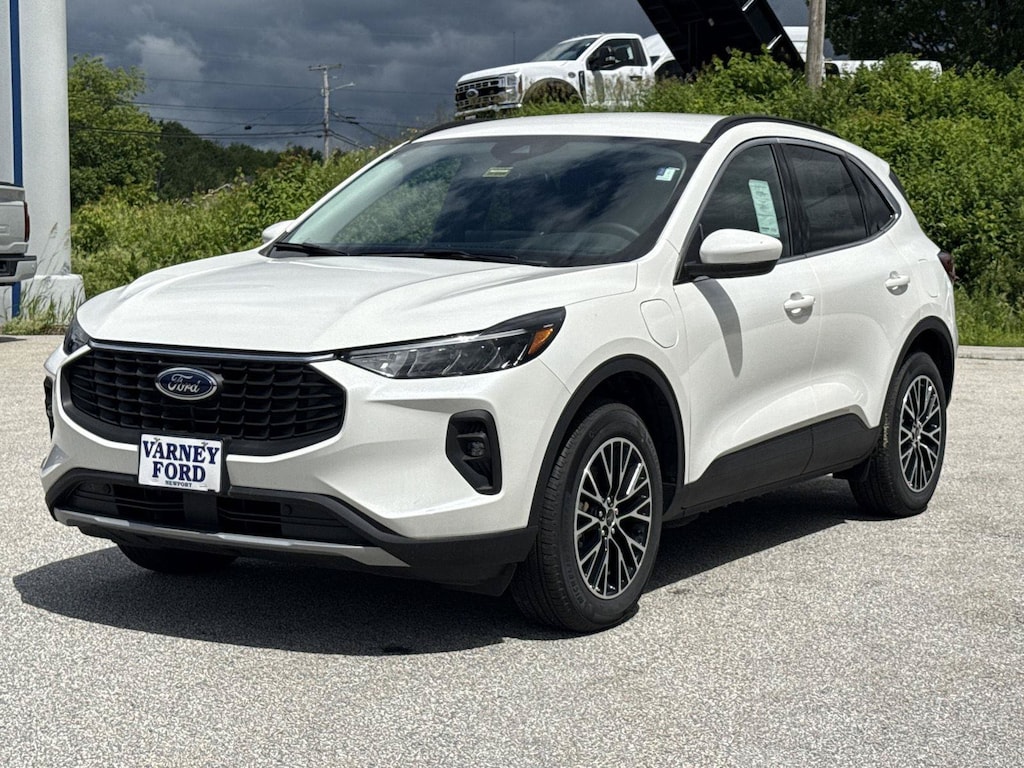 New 2025 Ford Escape PHEV SUV