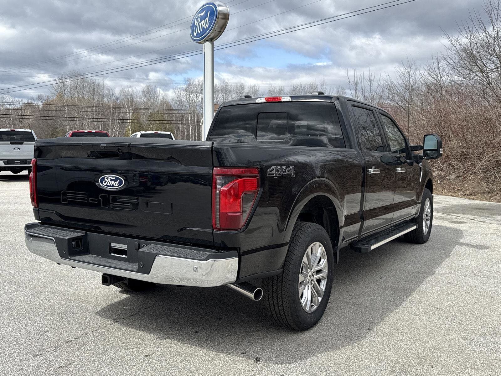 2025 Ford F-150 XLT - Photo 7