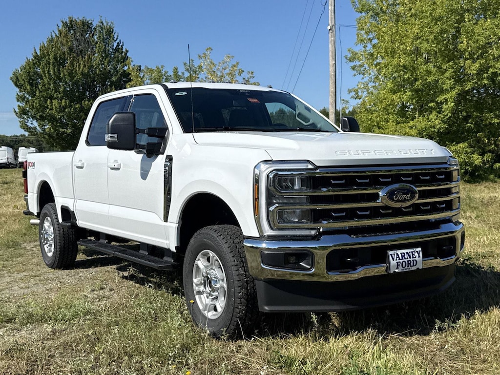 New 2026 Ford Super Duty F-250 SRW XLT Truck Crew Cab