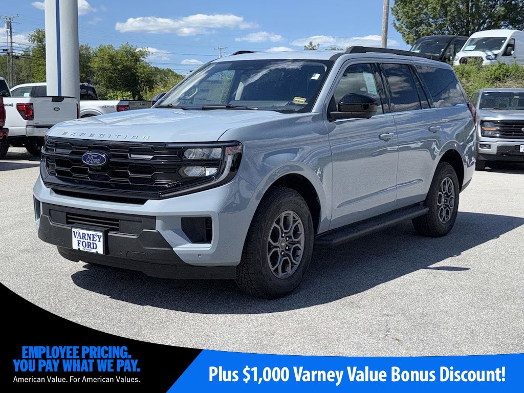 2025 Ford Expedition Active 4x4's photo