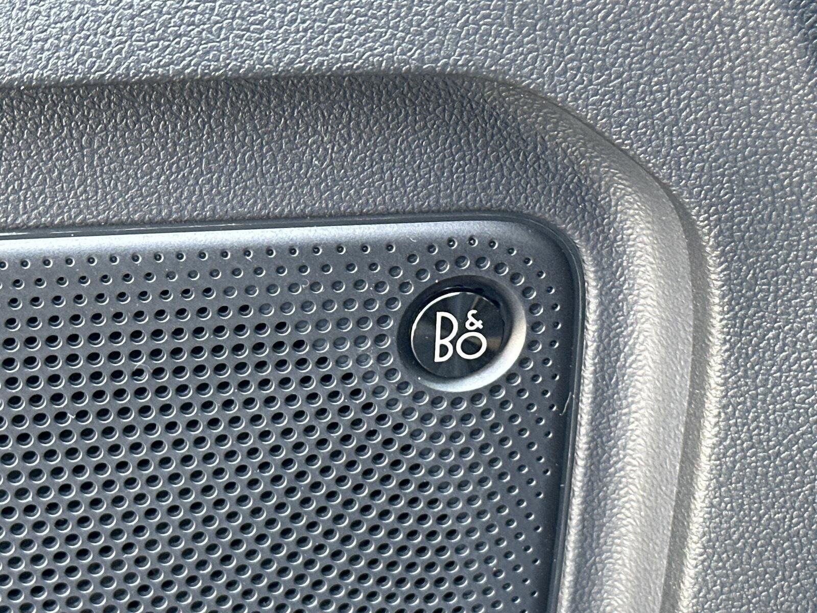 2025 Ford Escape Plug-in hybrid PHEV - Photo 12